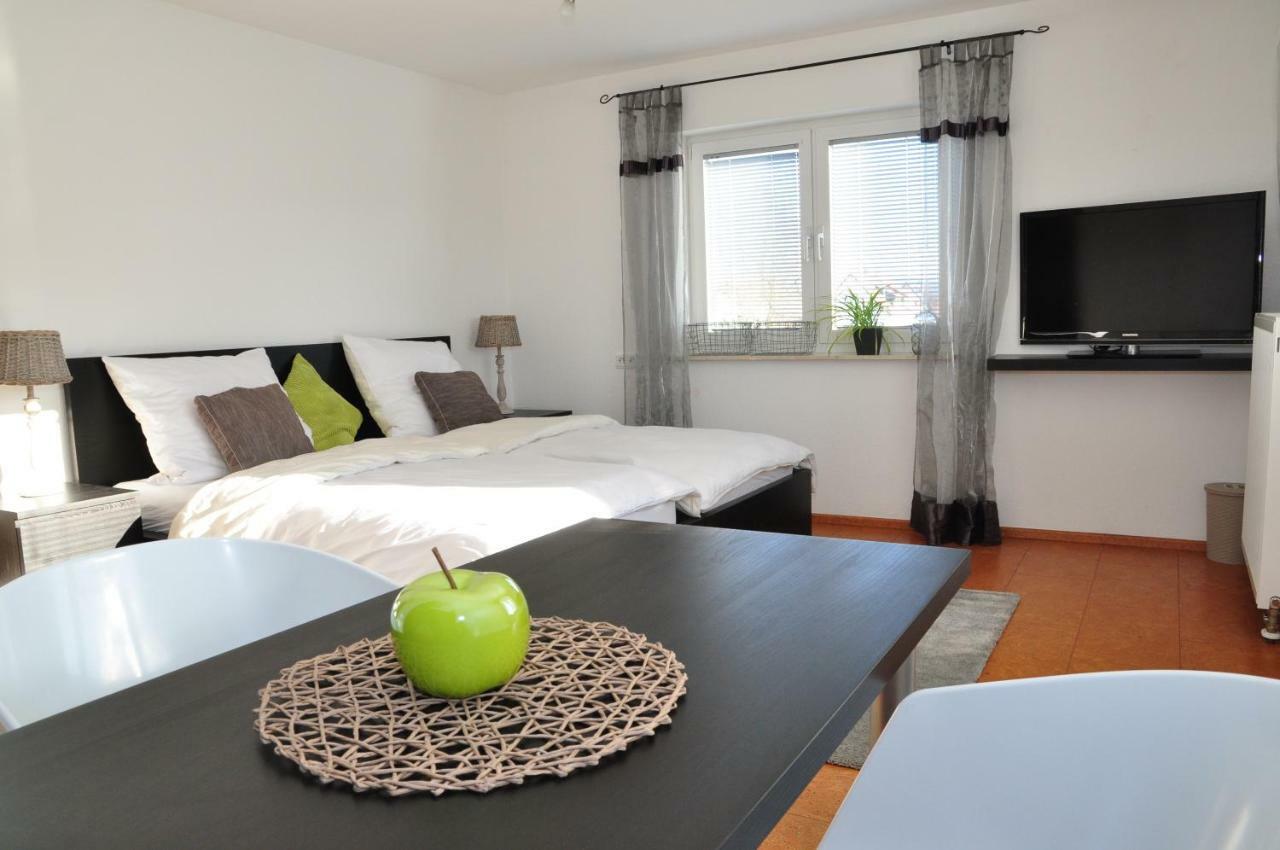 N37 -Modern Eingerichtete Zimmer In Ruhiger Lage Aldingen  Eksteriør billede